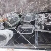 ظروف شیشه ای