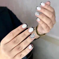 کاشت ناخن و ژلیش