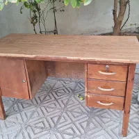 میز و صندلی