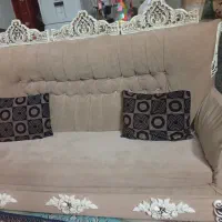 مبل راحتی و جلو مبلی