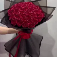 گل رز روبانی