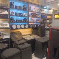 باند فلش خور میکسر صدا ، نور و لوازم جانبی