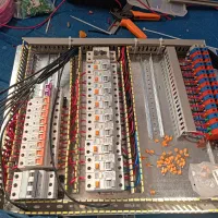 برق کار ساختمان و صنعتی