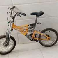آبی 16و زرد16 وتوسی