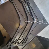 چوبکار و دوگیره (چوب لباسی) خارجی