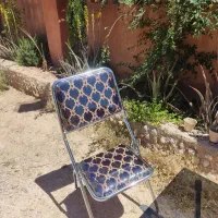 یکصد عدد صندلی ایتالیایی پشت بلند ب همراه گل میز