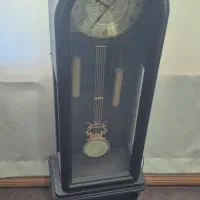 ساعت ایستاده اونگ دارد