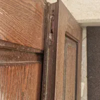 درب دو لنگه چوب گردو