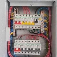 برقکاری  برقکار ساختمان و دوربین‌‌و‌دزدگیر