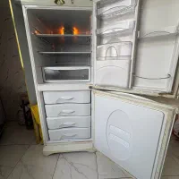 یخچال فریزر دو در اسنوا ۱۶ فوت