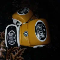 دستکش کیک بوکس و بوکس و ام ام ای