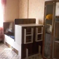 سرویس خواب کودک و نوجوان شامل کمدویترین  دو تخت