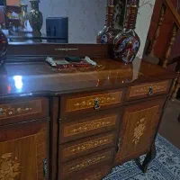 بوفه معرق قدیمی بسیار تمیز