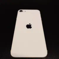 ایفون se2022 درحد