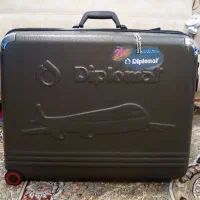 چمدان مسافرتی دیپلمات اصل سایز ۲۴×۶۸درحد نو