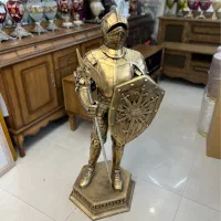 مجسمه شوالیه سرباز هخامنش کادو هدیه روز مرد پدر