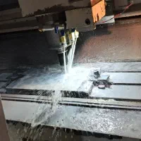 خدمات فرز cnc و تراش سنگین