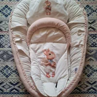 تشک گارددار به همراه آغوشی نوزاد