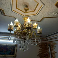 لوستر برنجی در حد نو