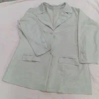 مانتوکتی نوخوشرنگ وزیبا
