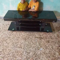 میز تلویزیون بزرگ و جادار