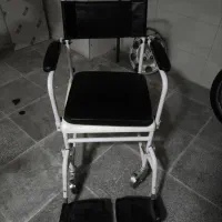 ویلچر مخصوص حمام