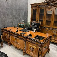مبلمان اداری کلاسیک شاهی میز کنفرانس نیم ست چوبی