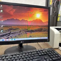 نیرو آقا دفتر مسافربری ترمینال بوشهر