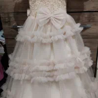 پیراهن دخترانه