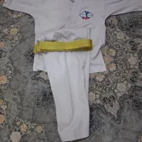 لباس و کمربند رزمی