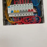 خدمات برق صنعتی و ساختمانی