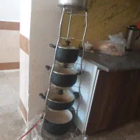 پایه قابلمه و کاور وسایل برقی ی ماه استفاده شد