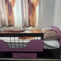 فروش فوق العاده تخت و کمد ۳ تیکه سالم