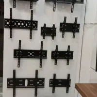 پایه براکت دیواری تلوزیون مدل بازویی جک دارسام تک