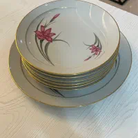 سرویس پیش دستی قدیمی هفت پارچه