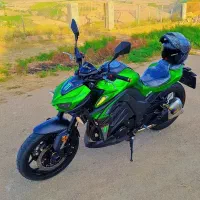 z1000های پرو