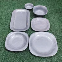 سرویس ملامین رنگ طوسی 4گوش معمولی