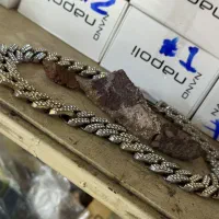 چین نقره ای طلایی کاستوم