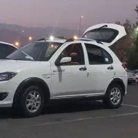 کوئیک S  ۴۰۲ بی رنگ