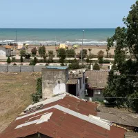 دو خواب تراس دار روبه دریا