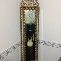 ویترین و ساعت برنز