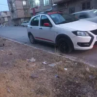 کوییک r