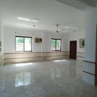 ویلایی-2-خواب-نزدیک-مراکز-خرید-و-تفریحی