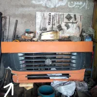 جلوپنجره یا کاپوت هوو و ۱عدد چراغ جلو ودور گلگیر