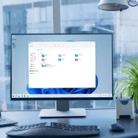 خدمات نرم افزار و سخت افزار موبایل و کامپیوتر