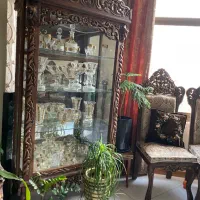 ویترین چوب گردو اصل