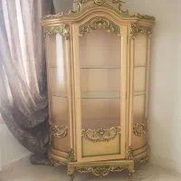 ویترین چوبی