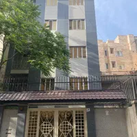 آپارتمان۱۰۰متر۳ خوابه تکواحدی بدون مالک باآسانسور