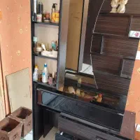 تخت و کمد و میز آرایش
