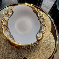 میوه خوری و شیرینی